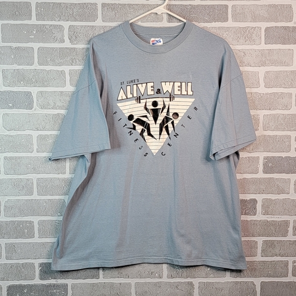 St. Lukes Alive & Well Fitness Center Vintage Single Stitched Tee 90's Men's XXL - Picture 1 of 10